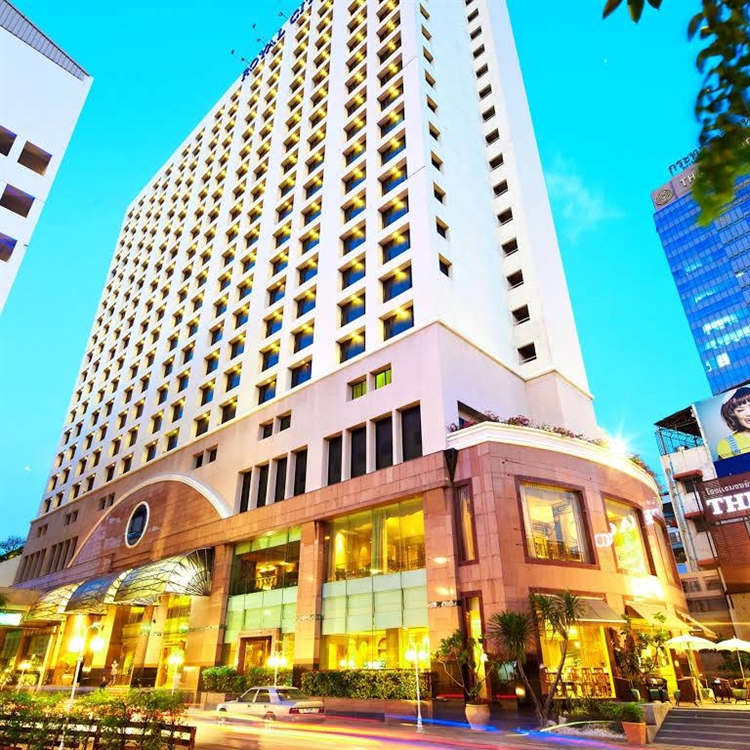 รอยัล ซิตี้, โรงแรม